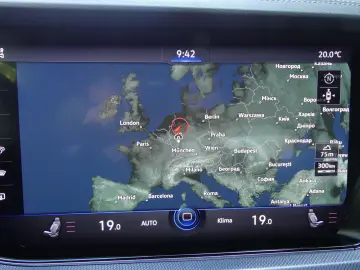 Touareg R-Line 4Motion*ACC*Virtual*Dynaudio*AHK