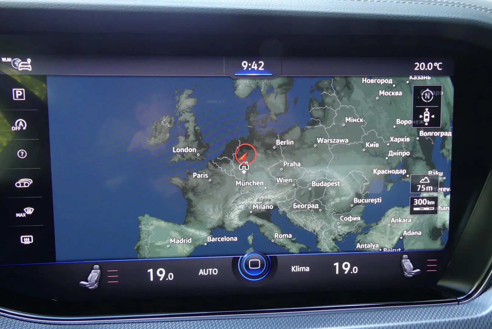 Touareg R-Line 4Motion*ACC*Virtual*Dynaudio*AHK