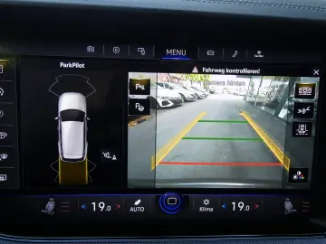 Touareg R-Line 4Motion*ACC*Virtual*Dynaudio*AHK