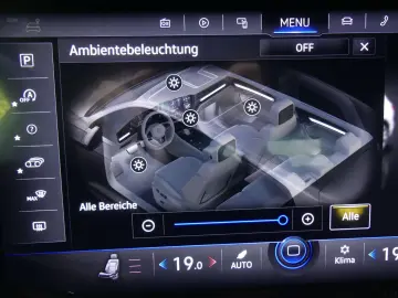 Touareg R-Line 4Motion*ACC*Virtual*Dynaudio*AHK