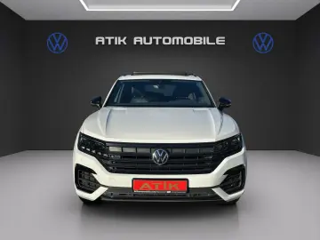 TOUAREG 3.0 TDI 4M R-LINE / PANO / LUFTFEDERUNG