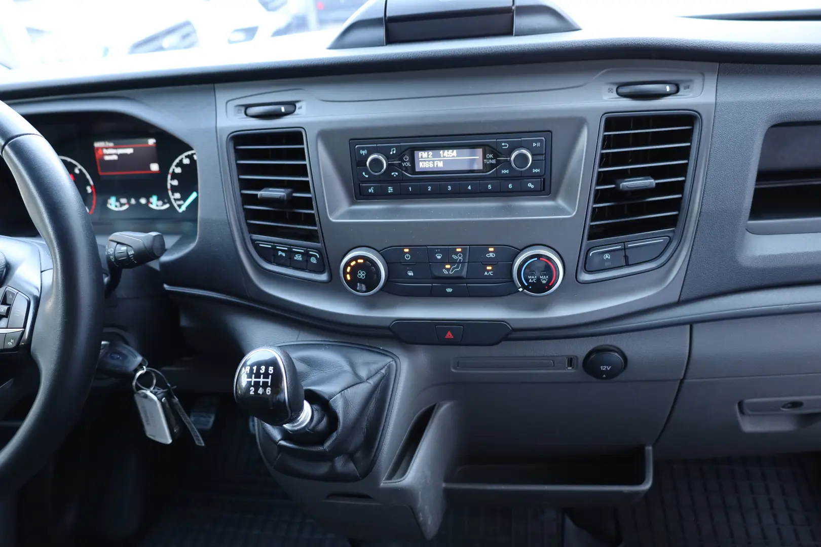 Ford Transit L2H2 2.0D 130CP