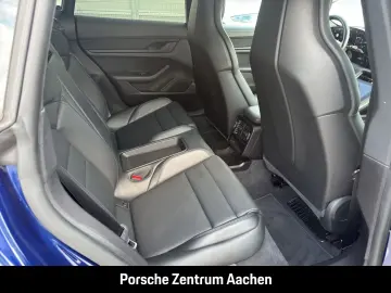 Taycan 4 Cross Turismo