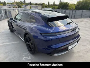Taycan 4 Cross Turismo