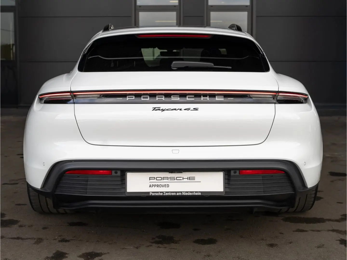 Taycan 4S Sport Turismo