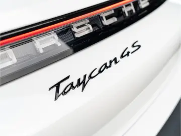 Taycan 4S Sport Turismo