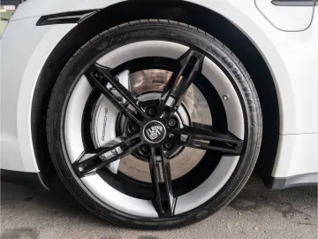Taycan 4S Sport Turismo