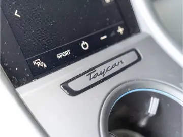 Taycan 4S Sport Turismo