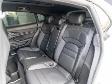 Taycan 4S Sport Turismo