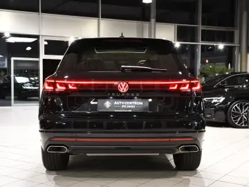 Touareg 3.0TDI 4Mot  Exclusive Head Up Pano Luft