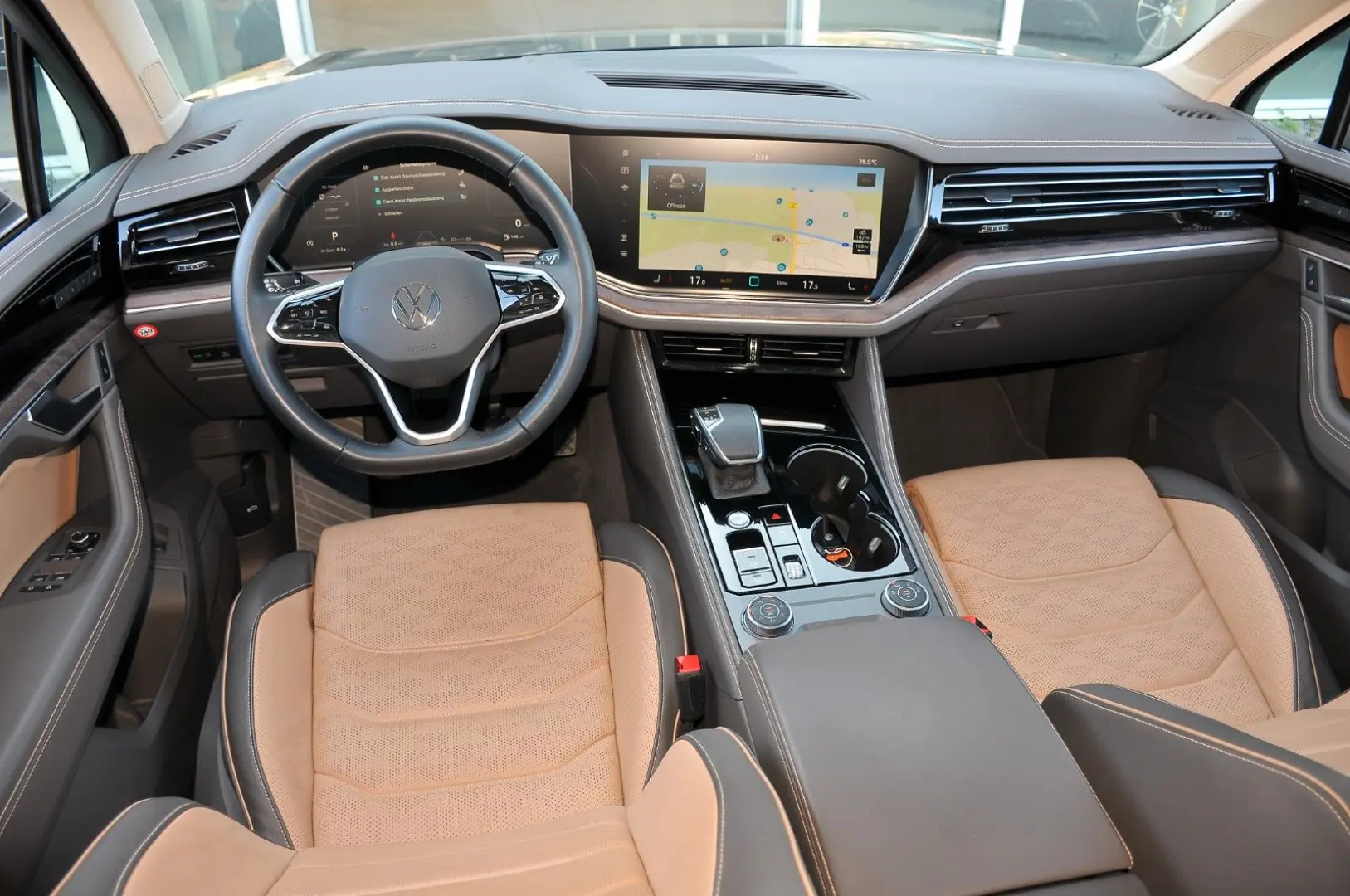 Touareg 3.0TDI 4Mot  Exclusive Head Up Pano Luft