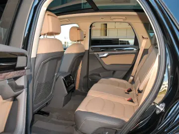 Touareg 3.0TDI 4Mot  Exclusive Head Up Pano Luft