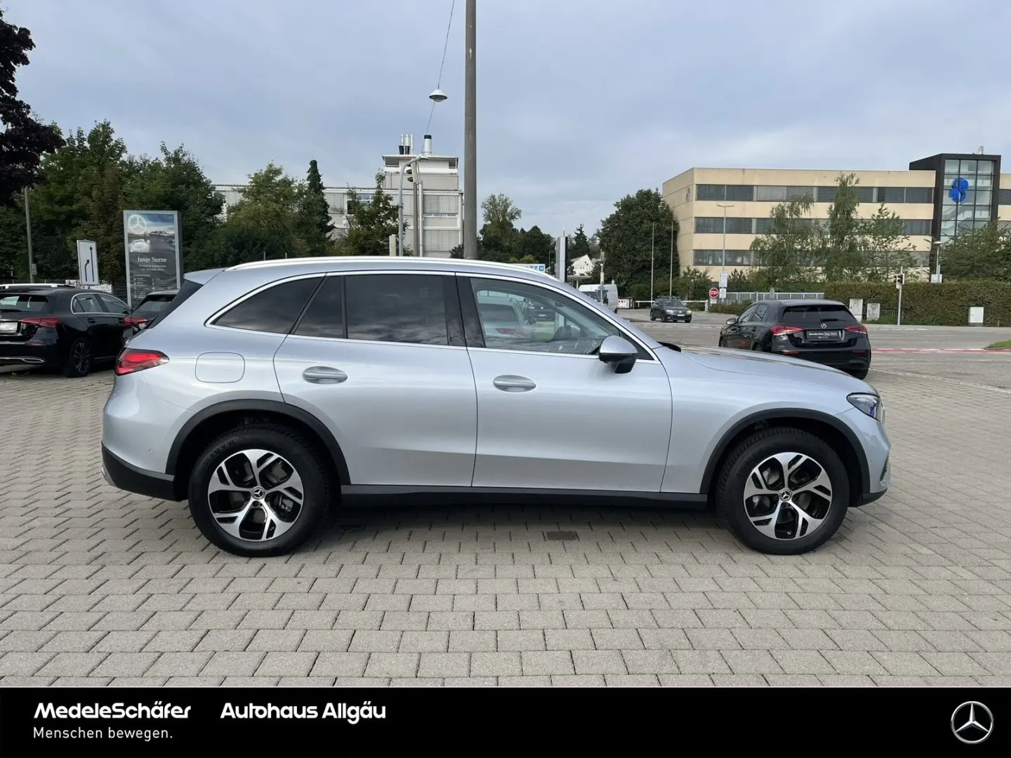 GLC 300 e 4M Avantgarde AHK MASSAGE Sitzklima