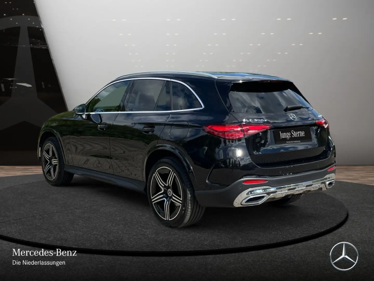 GLC 300 e 4M AMG Adv.+ Pano/20
