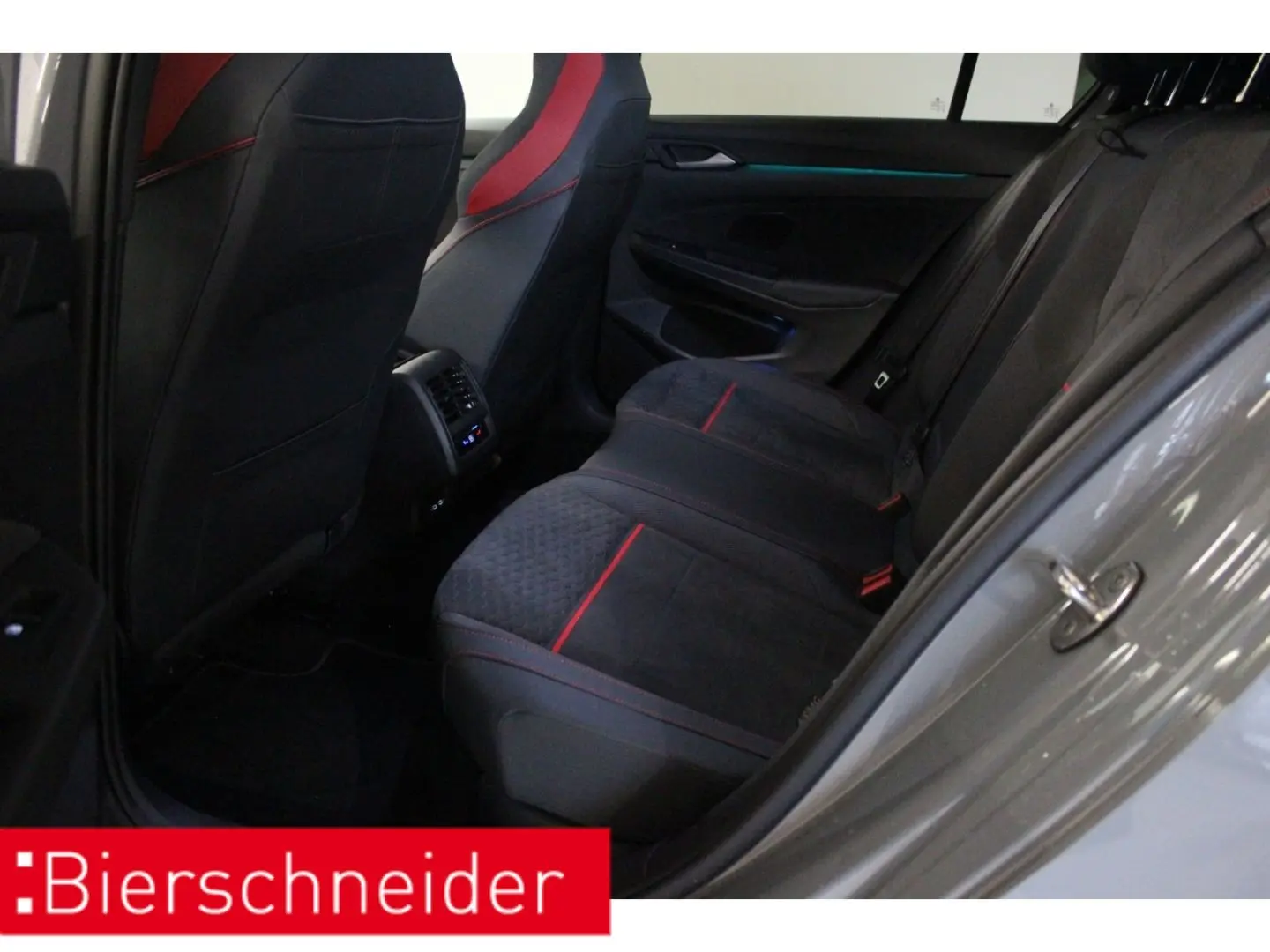 Volkswagen Golf GTI 8 2.0 TSI DSG Clubsport Black Style