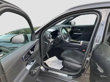 GLC 300 d 4MATIC AMG*NIGHT*DISTR*AHK*MEMORY*KAM