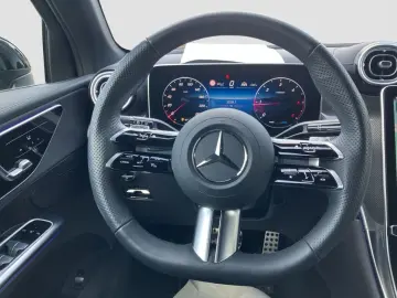 GLC 300 d 4MATIC AMG*NIGHT*DISTR*AHK*MEMORY*KAM