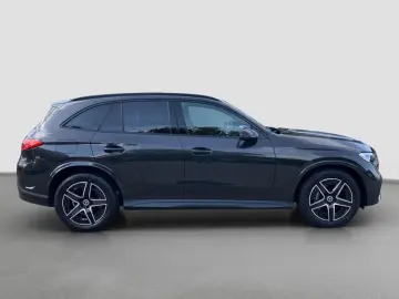 GLC 300 d 4MATIC AMG*NIGHT*DISTR*AHK*MEMORY*KAM
