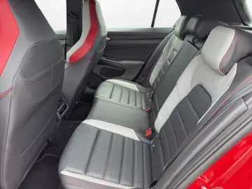 Volkswagen Golf VIII GTI 2.0 TSI DSG | PANO | NAVI | ACC |