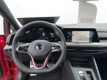 Volkswagen Golf VIII GTI 2.0 TSI DSG | PANO | NAVI | ACC |