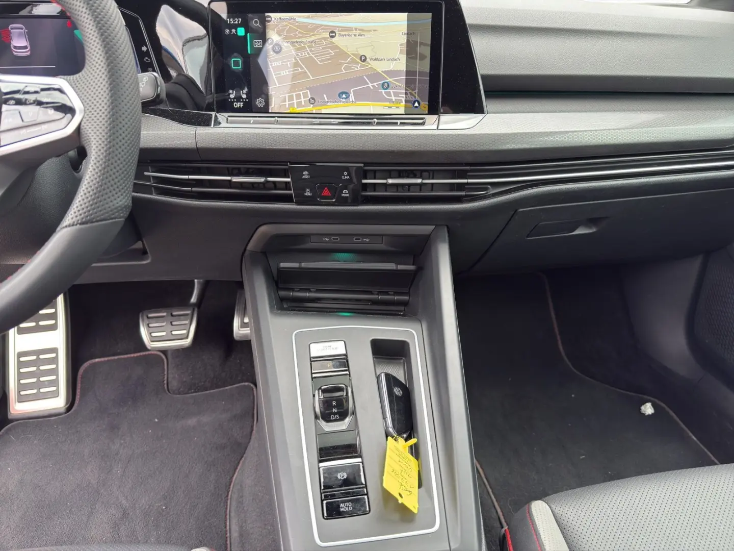 Volkswagen Golf VIII GTI 2.0 TSI DSG | PANO | NAVI | ACC |
