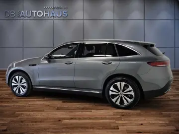 EQC 400 4MATIC Fahrassistenz-Paket