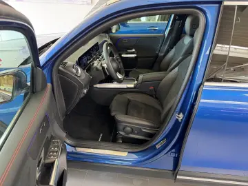 GLB 220 AMG 4Matic Pano AHK Burm. ACC 7-Si. Cam