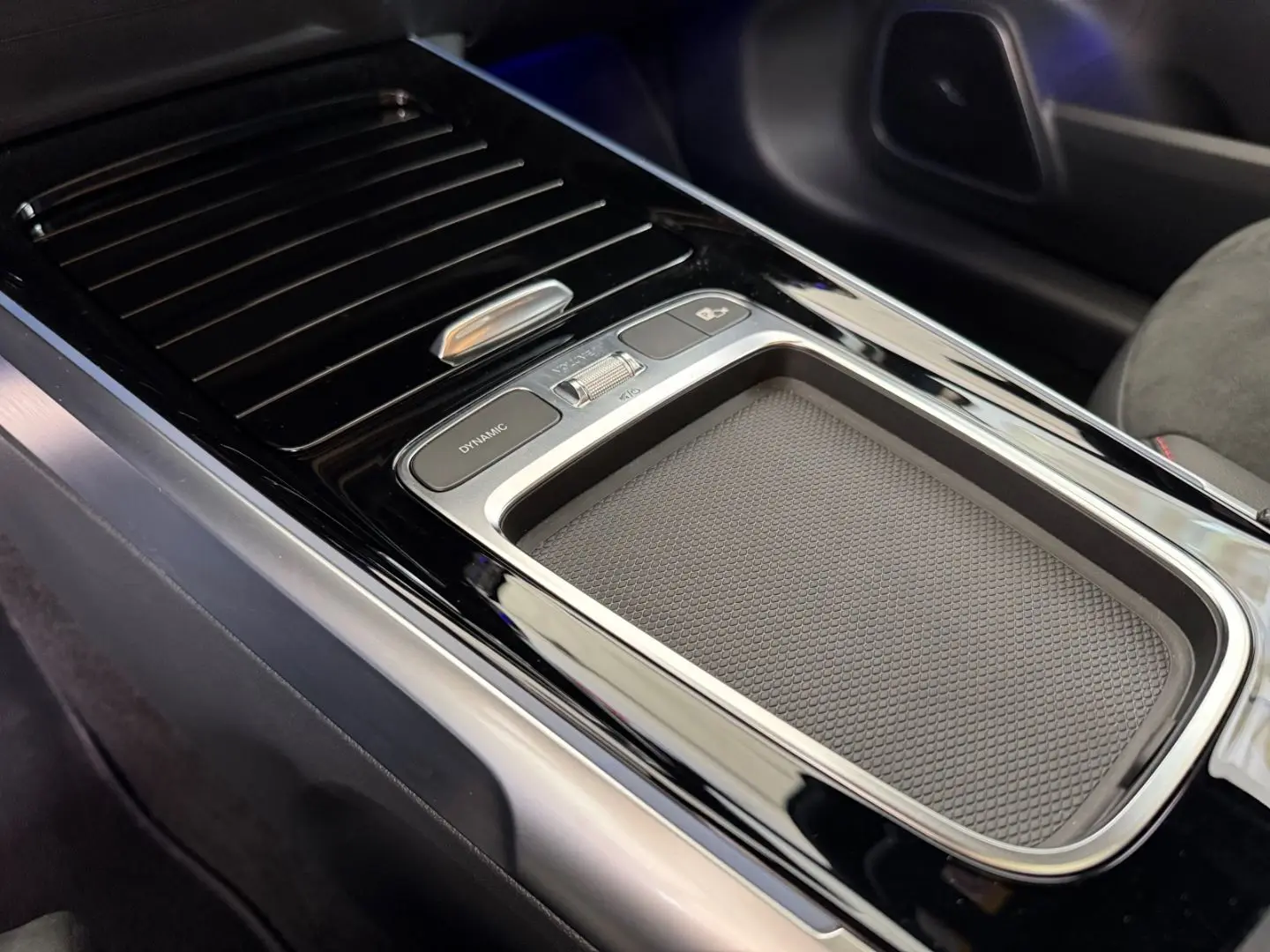 GLB 220 AMG 4Matic Pano AHK Burm. ACC 7-Si. Cam