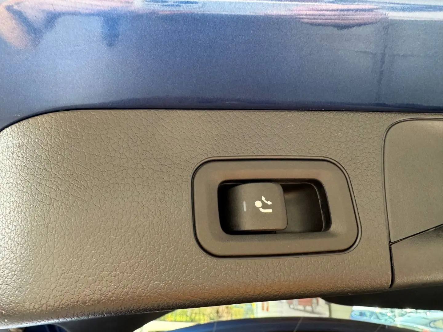 GLB 220 AMG 4Matic Pano AHK Burm. ACC 7-Si. Cam