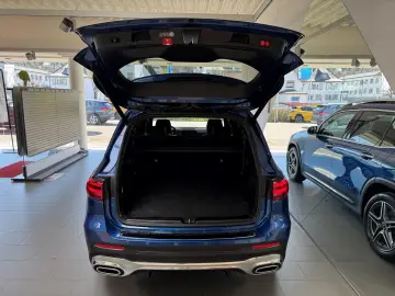 GLB 220 AMG 4Matic Pano AHK Burm. ACC 7-Si. Cam