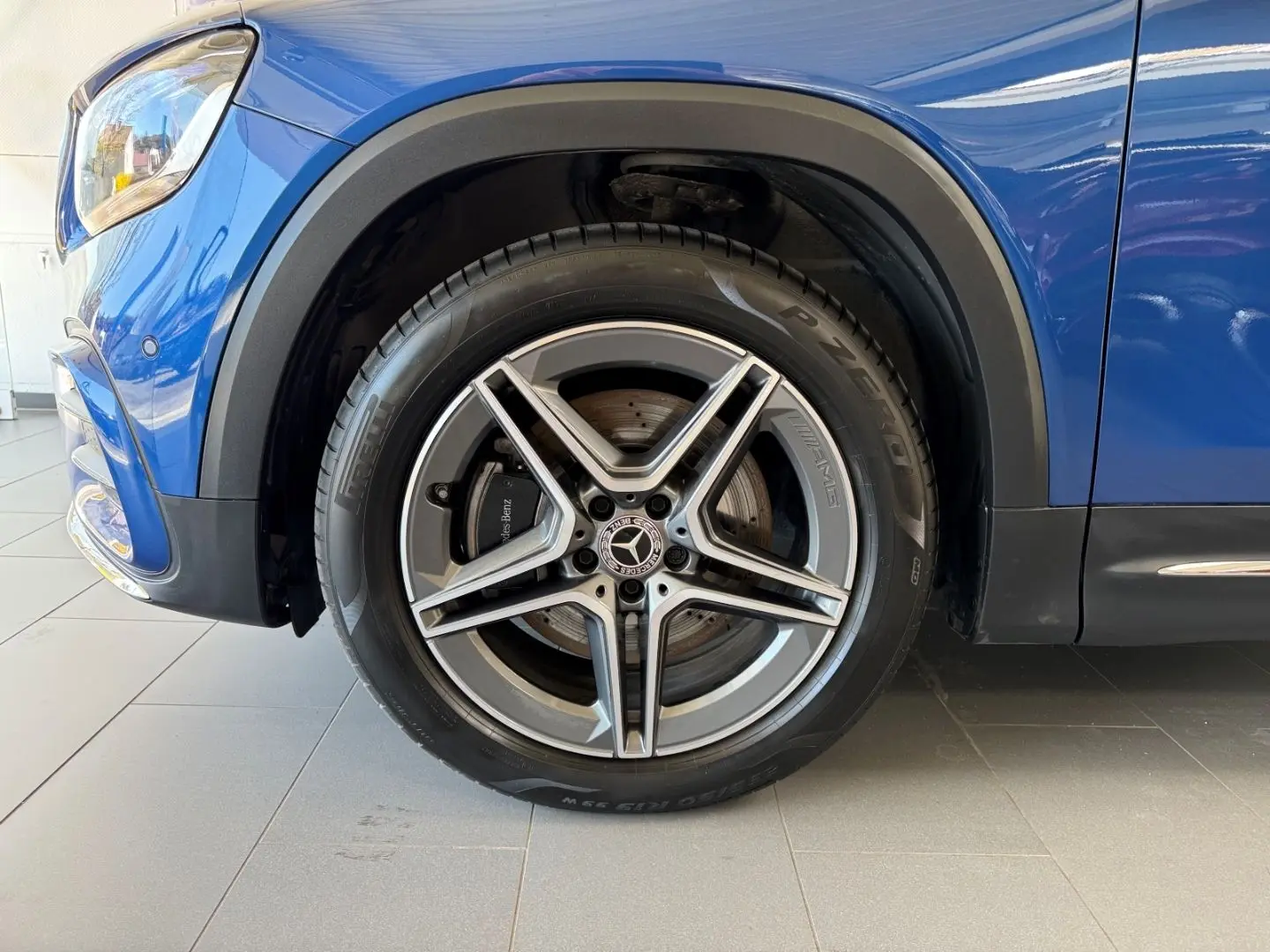 GLB 220 AMG 4Matic Pano AHK Burm. ACC 7-Si. Cam