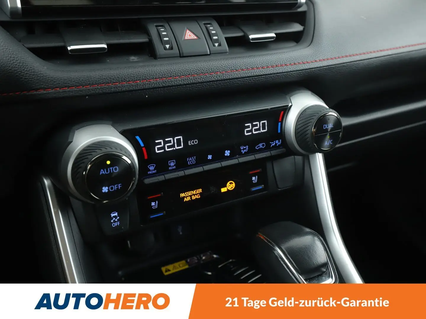 RAV 4 2.5 Hybrid 4x4 Aut.*NAVI*HUD*ACC*PDC*SHZ*