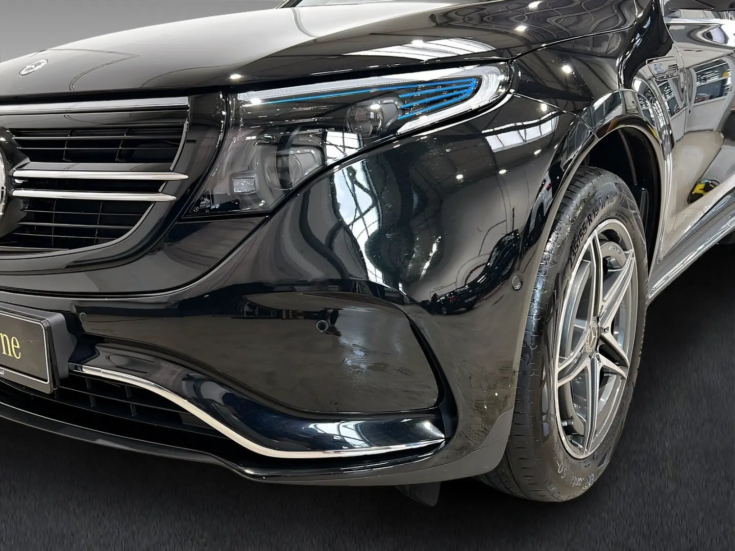 EQC 400 4M AMG+MULTI+DISTRO+Ambiente+DAB+AHK+360