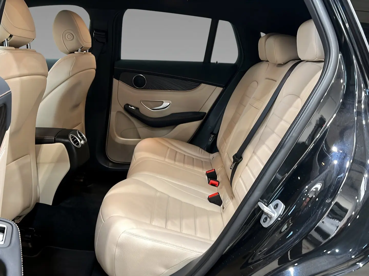 EQC 400 4M AMG+MULTI+DISTRO+Ambiente+DAB+AHK+360