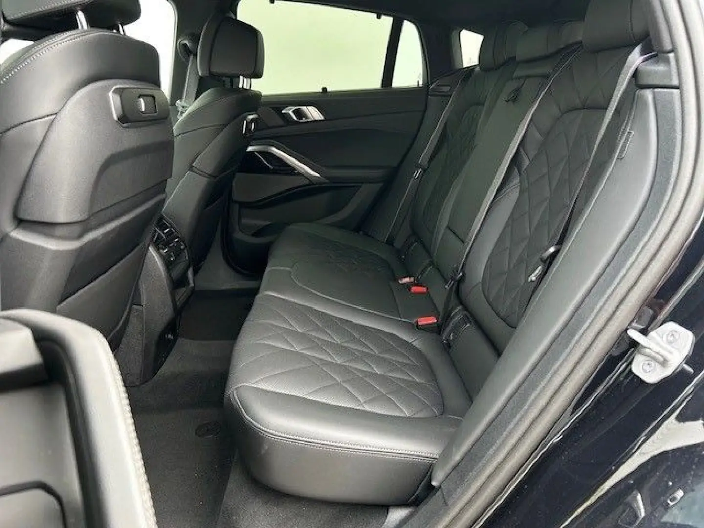 X6 30dA M-Sport PRO AHK 20'' PANO ICONIC Stdhz K