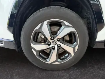 RAV 4 Plug-in-Hybrid *LED*ACC*CAM*CarPlay*4x SHZ