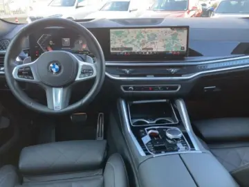 X6 40d M-Sport Pano AHK 20'' StHeiz ICONIC H/K S
