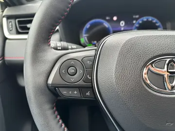 RAV 4 Plug-in-Hybrid Style *Allrad*Leder*360°*JB