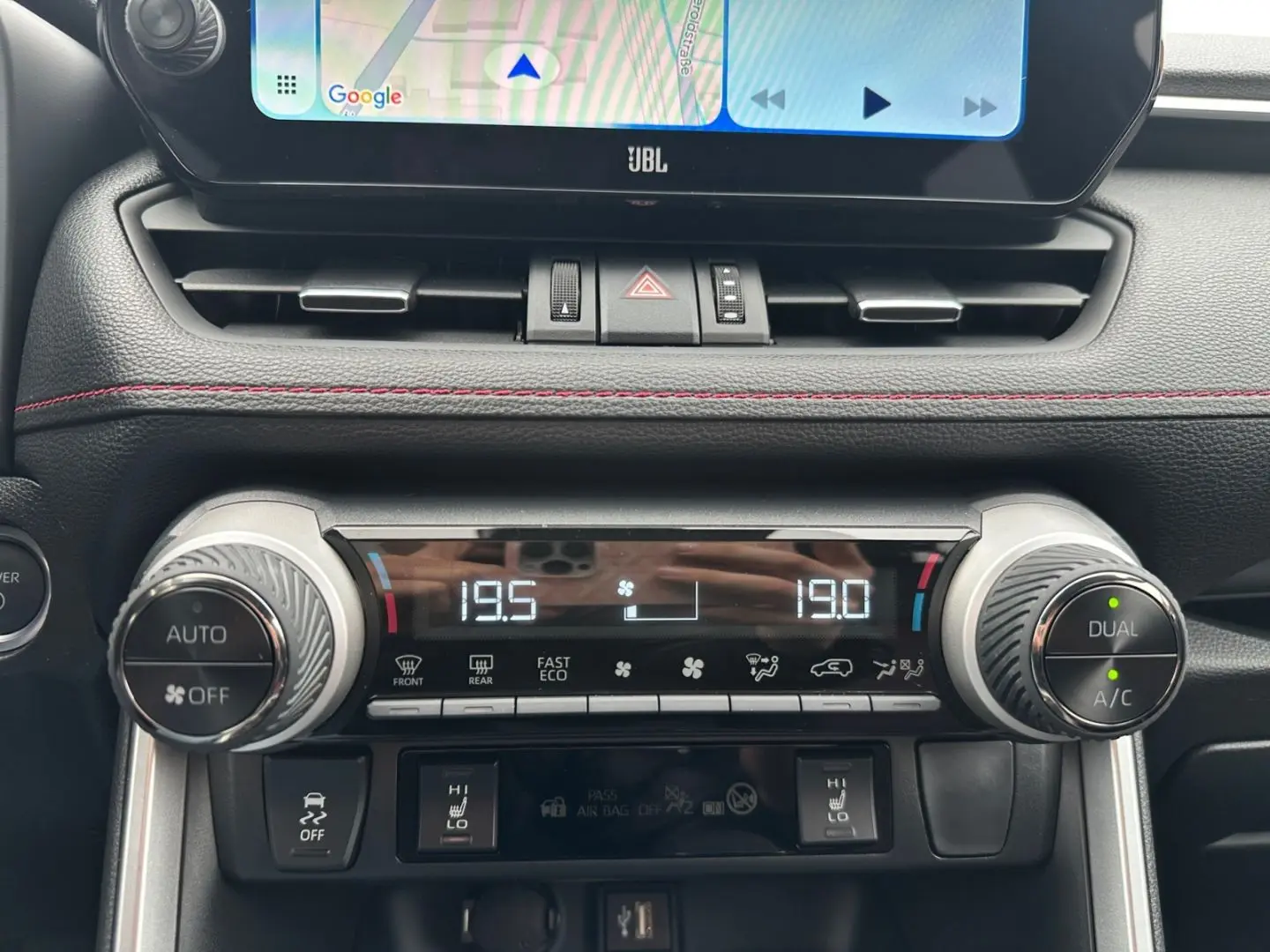 RAV 4 Plug-in-Hybrid Style *Allrad*Leder*360°*JB