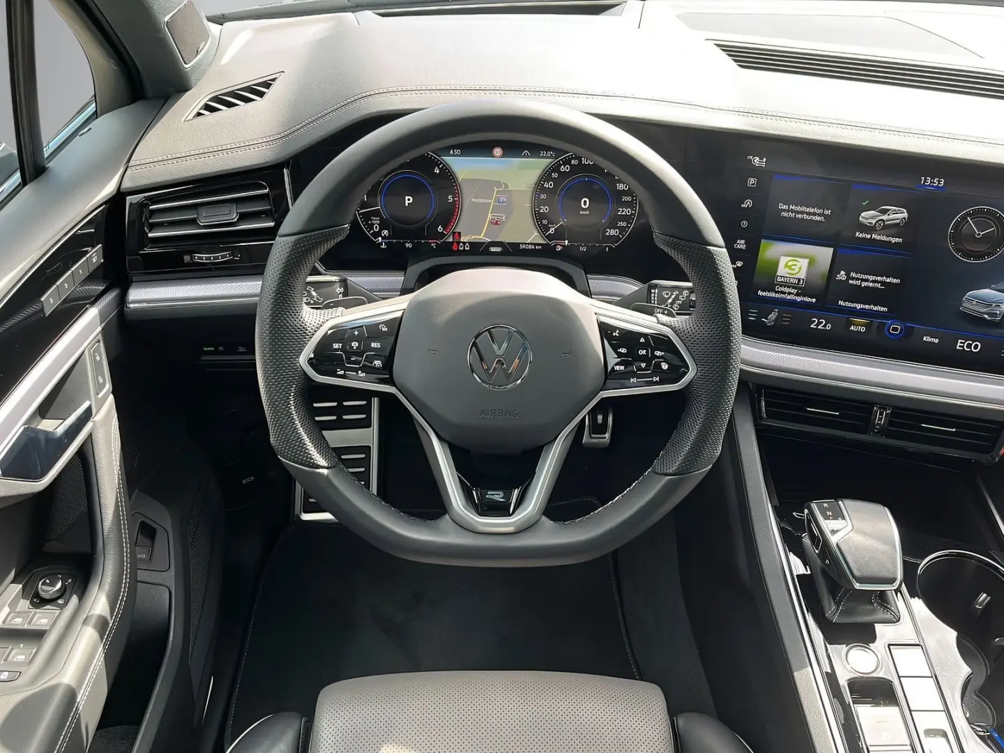 Volkswagen Touareg R-Line 3.0TDI+360°+PANORAMA