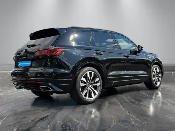 Volkswagen Touareg R-Line 3.0TDI+360°+PANORAMA
