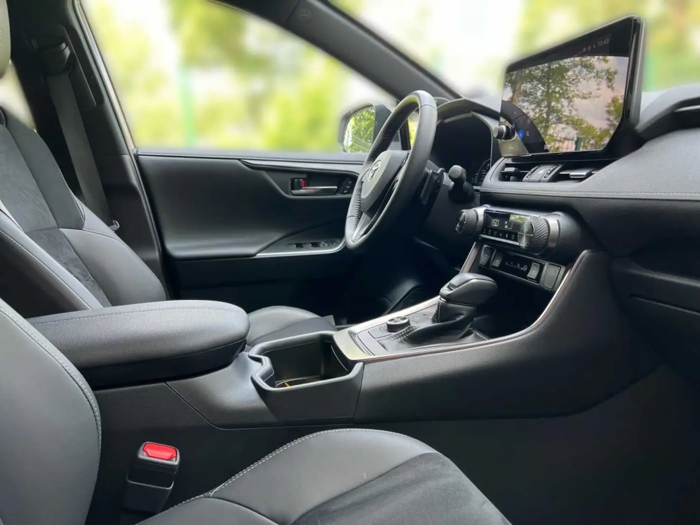 RAV4 2.5 Plug-in-Hybrid GR SPORT SHZ KLIMA