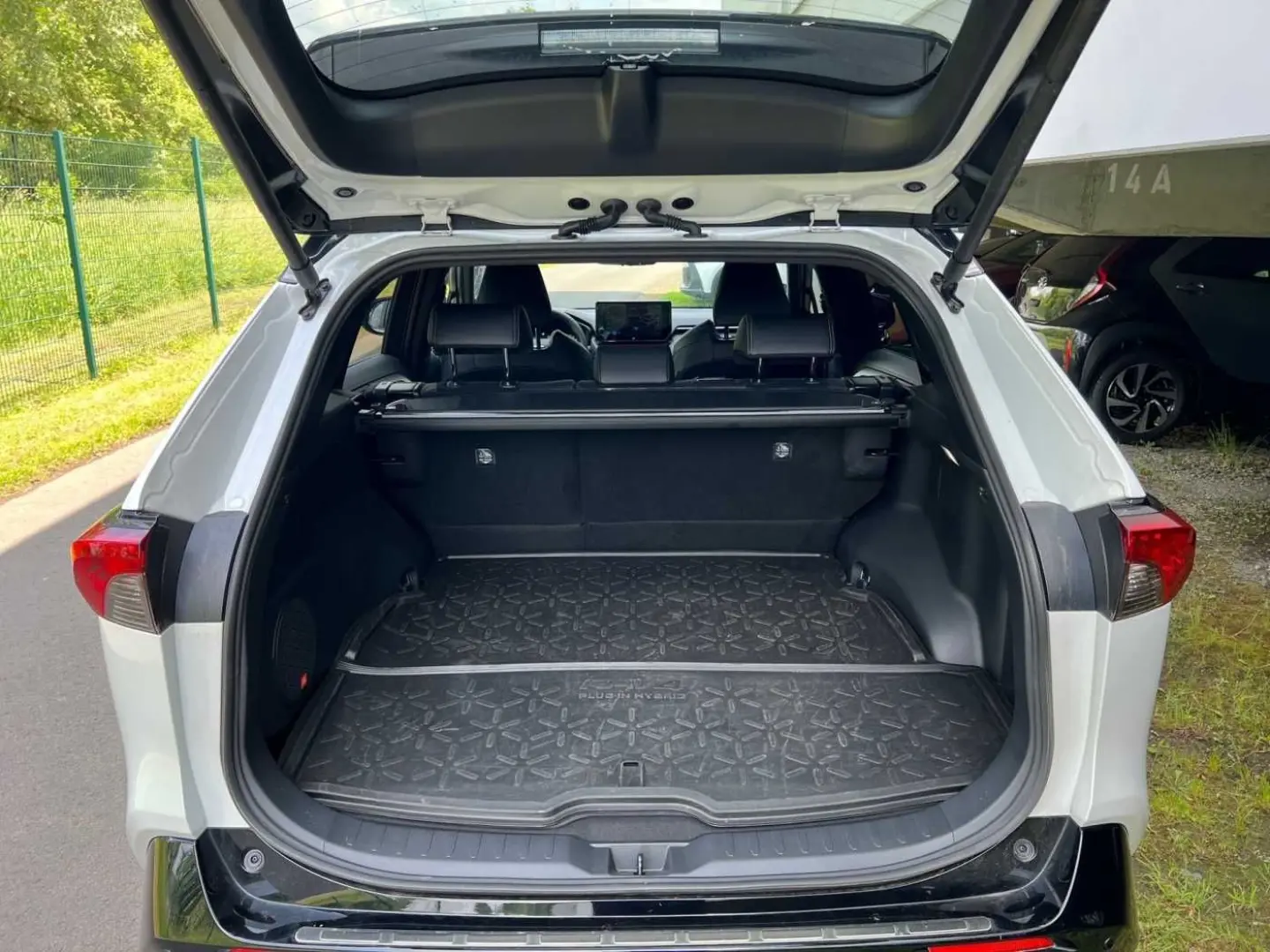 RAV4 2.5 Plug-in-Hybrid GR SPORT SHZ KLIMA