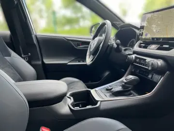 RAV4 2.5 Plug-in-Hybrid GR SPORT SHZ KLIMA