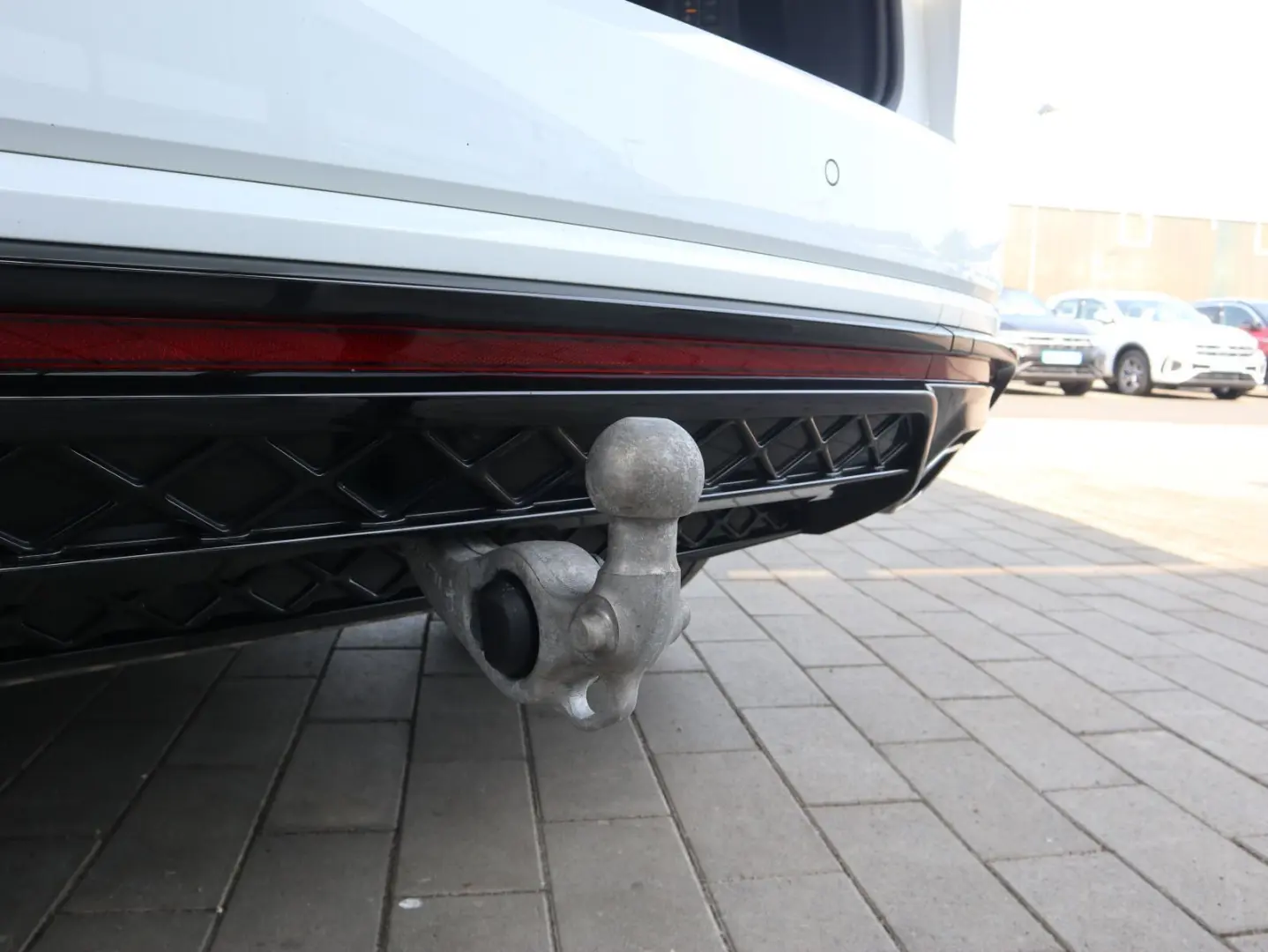Volkswagen Touareg R-Line 3.0 V6 TSI DSG 4Motion PANO