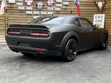 Challenger 6,4 L 392 SCAT Widebody ALL BLACK