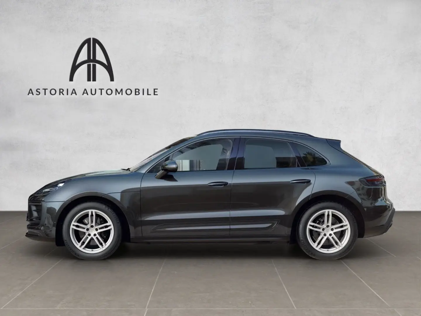 Macan Pano PASM 18W PDLS+ Entry&Drive beh.FrontS