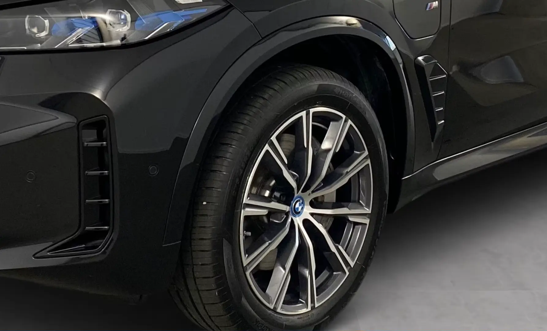 BMW X5 xDrive50e M Sport AHK Harman