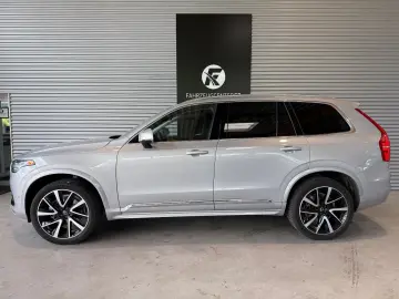 XC90 B5 AWD Plus/ACC/PANO/RFK/CARPLAY/7-SITZER