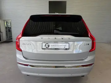 XC90 B5 AWD Plus/ACC/PANO/RFK/CARPLAY/7-SITZER